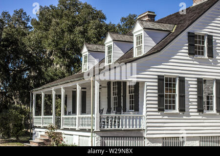 Außenansicht des historischen Hauses. Die Charles Pinckney National Historic Site in Charleston, South Carolina. Stockfoto