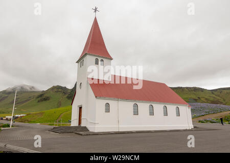 Vik i Myrdal Kirche in Vik, südlichen Island. Stockfoto