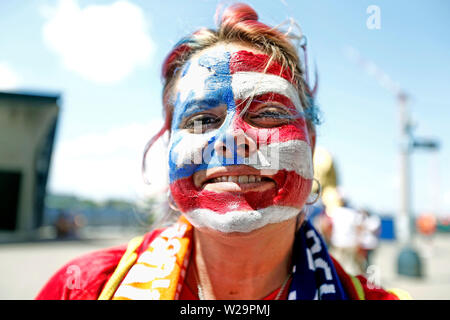 Lyon, Frankreich. 07 Juli, 2019. LYON, 07-07-2019, Groupama Stadion, Wm 2019, USA - Niederlande (Frauen). USA Ventilator vor dem Spiel USA - Niederlande (Frauen). Credit: Pro Schüsse/Alamy leben Nachrichten Stockfoto