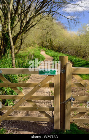 Bekanntmachung über ein Tor in die Landschaft. Stockfoto