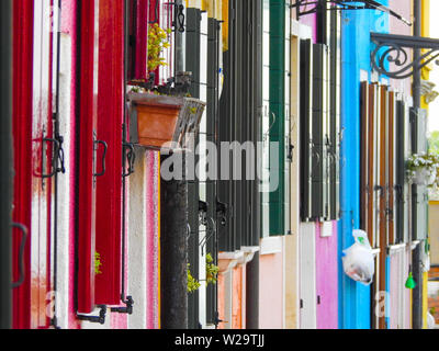Farbenfrohe Gebäude, Insel Burano, Venedig, Italien Stockfoto
