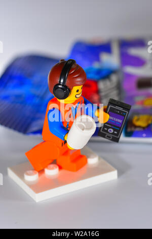 Lego Film 2 Figuren Emmet Brickowski Stockfoto