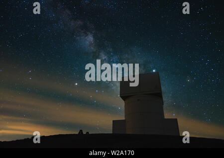 Milchstraße steigende über Aristarchos Observatorium Stockfoto