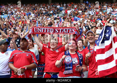 Groupama Stadion, Lyon, Frankreich. 7. Juli 2019. FIFA Frauen WM-Finale, USA gegen Niederlande, USA Unterstützer Credit: Aktion plus Sport/Alamy leben Nachrichten Stockfoto