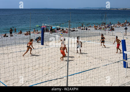 Beachvolleyball in Nizza, Frankreich Stockfoto