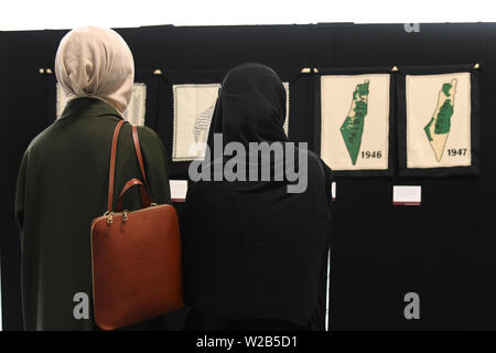 Palästina Expo haben der Welt zeigen. Die Palästinenser Menschen ist die am meisten Willensstark Menschen Menschheit im 21. Jahrhundert gesehen haben. Das Leid, Demütigung, Not und injustic die Menschheit von den Israelis Unterdrückung und ihre Entschlossenheit, die Rechte der Palästinenser, in ihre Heimat zurückzukehren ertragen kann ist nicht verhandelbar am 7. Juli 2019 in London Olympia, UK. Stockfoto