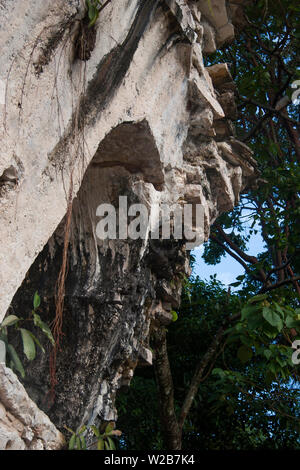 Templo de la Cruz Foliada, Tempel des Blättrig Kreuz. Palenque, Chiapas, Mexiko. Stockfoto