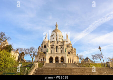 Paris Frankreich Zeitraffer 4K, die Skyline der Stadt Zeitraffer bei Sacre Coeur (Basilika vom heiligen Herzen) Stockfoto