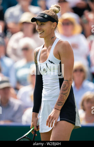 Polona Hercog der Slowakei in Aktion gegen Simona Halep Rumäniens auf die Natur Tal Internationale 2019, Devonshire Park, Eastbourne - England. Wednes Stockfoto