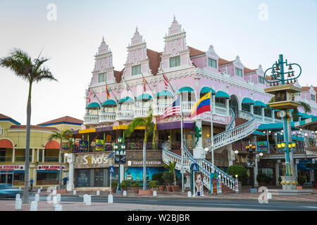 Karibik, Niederländische Antillen, Aruba, Oranjestad, Royal Plaza Mall Stockfoto