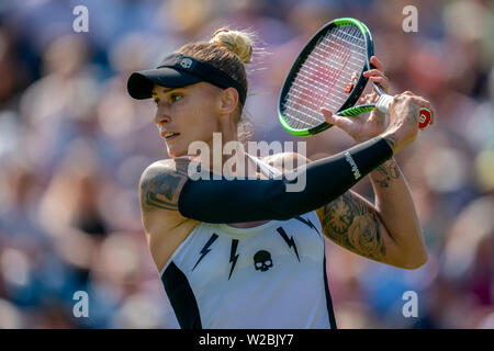 Polona Hercog der Slowakei in Aktion gegen Simona Halep Rumäniens auf die Natur Tal Internationale 2019, Devonshire Park, Eastbourne - England. Wednes Stockfoto