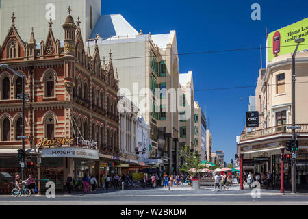 Australien, South Australia, Adelaide, Ecke Streel Rundle Mall und King William Street Stockfoto