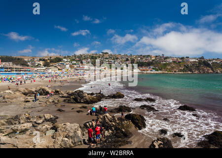 Chile, Cartagena, erhöhten Strandblick, Playa Chica Stockfoto