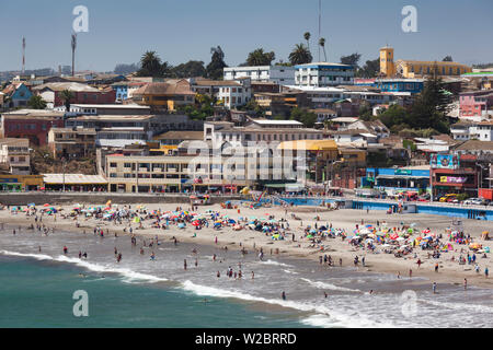 Chile, Cartagena, erhöhten Strandblick, Playa Chica Stockfoto