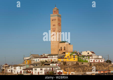 Chile, Coquimbo, erhöhte Stadtansicht mit Mohammed VI Kulturzentrum Stockfoto