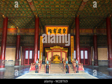 China, Peking, Verbotene Stadt, Halle zur Erhaltung der Harmonie, Thron Stockfoto