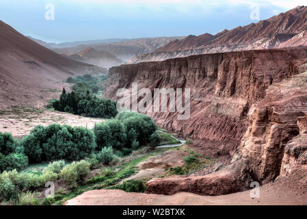 Flammende Berge, Höhlen von Bezeklik, Xinjiang Uyghur autonome Region, China Stockfoto