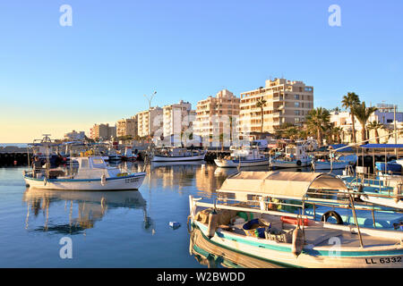 Hafen von Larnaka Larnaka, Zypern, Östliches Mittelmeer Stockfoto