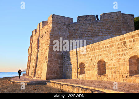 Larnaka Fort, mittelalterlichen Museum und Moschee, Larnaka, Zypern, östlichen Mittelmeer Stockfoto