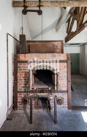 Deutschland, Bayern, München-Dachau, WW-2 Ära Nazi Konzentrationslager, Krematorium Building, Öfen Stockfoto