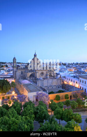 Die Kathedrale von San Salvador in der Morgendämmerung, Jerez de la Frontera, Provinz Cadiz, Andalusien, Spanien Stockfoto