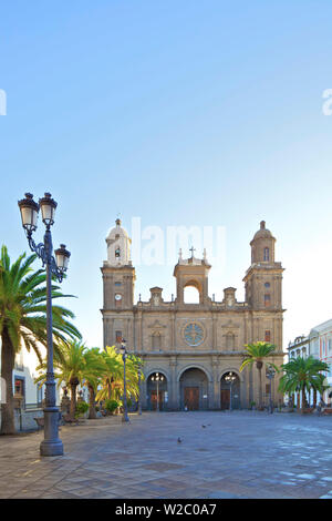 Die Santa Ana Kathedrale, Altstadt Vegueta in Las Palmas de Gran Canaria, Gran Canaria, Kanarische Inseln, Spanien, Atlantik, Europa Stockfoto