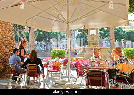 Restaurant Plaça de Cairasco, Triana, Las Palmas de Gran Canaria, Gran Canaria, Kanarische Inseln, Spanien, Atlantik, Europa Stockfoto