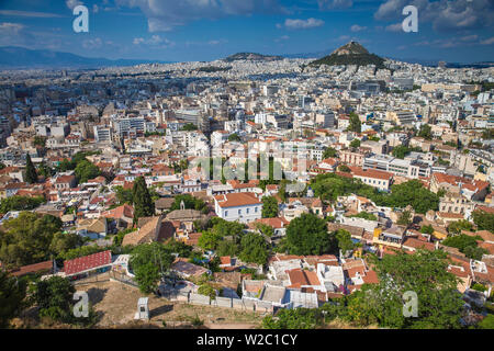 Griechenland, Attika, Athen, Griechenland, Attika, Athen, Blick über den zentralen Athen - Plaka in Richtung Lykavittos Hill Stockfoto