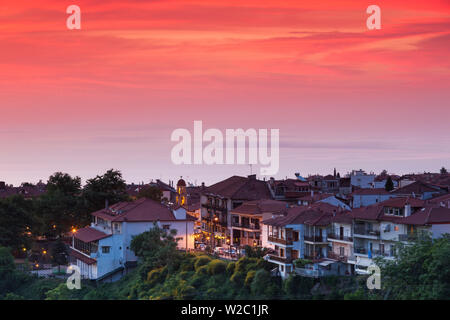 Griechenland, Mazedonien Zentralregion, Litohoro, Blick auf die erhöhten Stadt, dawn Stockfoto