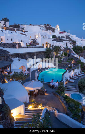 Das luxuriöse 5-Sterne-Hotel Perivolas hotel, Oia, Santorini (Thira), Kykladen, Griechenland Stockfoto