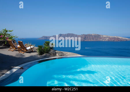 Das luxuriöse 5-Sterne-Hotel Perivolas hotel, Oia, Santorini (Thira), Kykladen, Griechenland Stockfoto