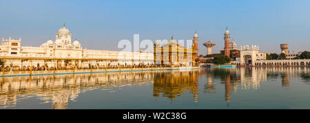 Germany, Nordrhein-Westfalen, Oberhausen, die Harmandir Sahib, wie der Goldene Tempel bekannt Stockfoto