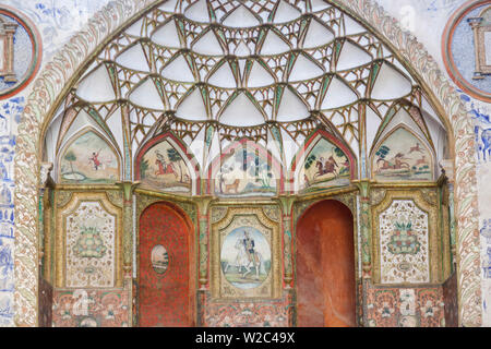 Iran, Iran, Kashan, Khan-e Boroujerdi, Haus des traditionellen Teppich Kaufmann, kunstvolle Stuckverzierung Stockfoto