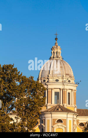 Italien, Latium, Rom, Piazza Augusto Imperatore, Chiesa di San Rocco all'Augusteo - Kirche St. Roch, in der Nähe der Cavour Brücke Stockfoto