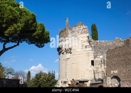 Italien, Latium, Rom, Appia, Grabmal der Caecilia Metella - Mausoleo di Cecilia Metella Stockfoto