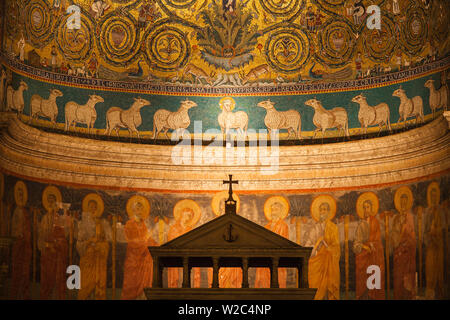 Italien, Latium, Rom, Piazza Saint Clement, Basilica di San Clemente Stockfoto