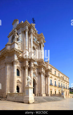 Dom, der Insel Ortygia, Syrakus, Sizilien, Italien Stockfoto