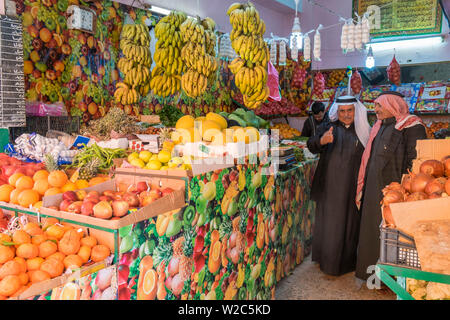 Obst & Lebensmittelgeschäft, Madaba, Jordanien Stockfoto