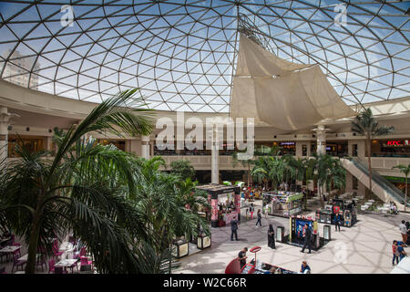 Kuwait, Kuwait City, Salmiya, Marina Mall Stockfoto