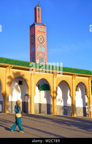 Moschee von Sidi Bou Abib, Grand Socco, Tanger, Marokko, Nordafrika Stockfoto