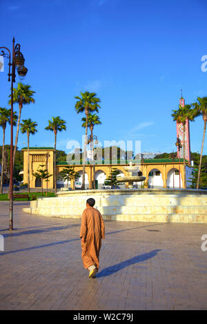 Grand Socco und Moschee, Tanger, Marokko, Nordafrika Stockfoto