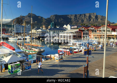 Südafrika, Western Cape, Kapstadt, V&A Waterfront, Victoria Wharf Stockfoto