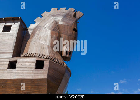 Moderne Holzskulptur des Trojanischen Pferdes, Troy, Provinz Canakkale, Türkei Stockfoto