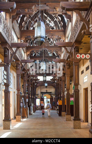 UAE, Dubai, Jumeirah, Innenraum Souk Madinat Jumeirah, Einkaufsviertel Stockfoto