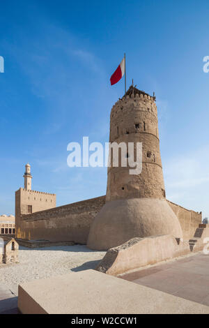 UAE, Dubai, Bur Dubai, Dubai Museum, äußere der Al Fahidi Fort, erbaut 1799 Stockfoto