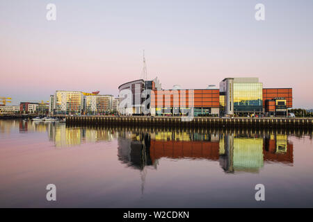 Großbritannien, Nordirland, Belfast, die SSE-Arena, früher bekannt als die Odyssey Arena und W 5 Wissenschaft und Discovery Center bekannt sind. Stockfoto