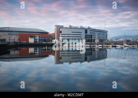 Großbritannien, Nordirland, Belfast, die SSE-Arena, früher bekannt als die Odyssey Arena und W 5 Wissenschaft und Discovery Center bekannt sind. Stockfoto