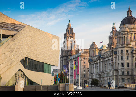 Vereinigtes Königreich, England, Merseyside, Liverpool, Museum von Liverpool und Die drei Grazien Gebäude Stockfoto