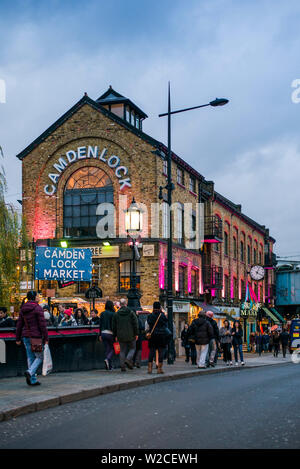 England, London, Camden, Camden Market, Market Hall außen Stockfoto