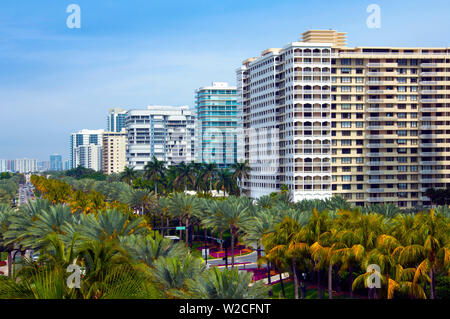 Florida, North Miami Beach, Bal Harbour Village, Eigentumswohnungen, Hotels Stockfoto